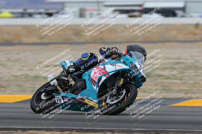 media/Jan-14-2023-SoCal Trackdays (Sat) [[497694156f]]/Turn 4 Set 2 (1030am)/